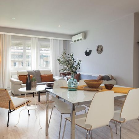 Letsgo Diagonal Avenue Apartment Барселона Екстер'єр фото