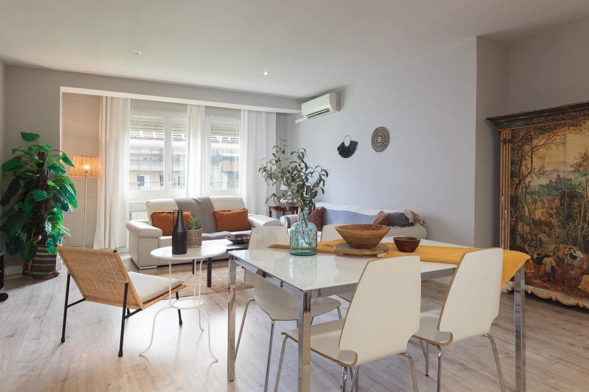 Letsgo Diagonal Avenue Apartment Барселона Екстер'єр фото